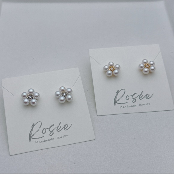 E345 S925 High Quality Freshwater Pearl Flower Studs Earrings - Picture 4 of 6
